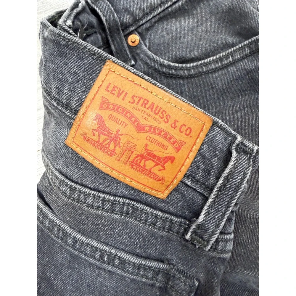 Levi Strauss & Co Womens High Waisted Denim Shorts Washed Black W26‎ Button Fly